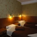 Hotel La-musica 2*